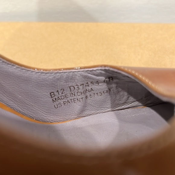 Cole Haan Mariela Peep Toe High Pump Patent Leather with Cork Heels. 6.5B - Picture 6 of 6